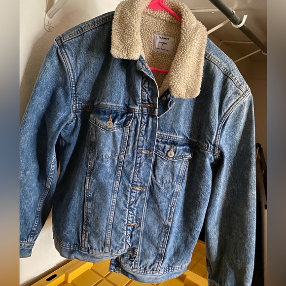 NEW Old Navy Sherpa Lined Denim Jacket - Picture 2 of 4